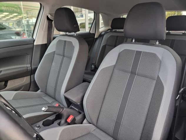 Volkswagen Polo 1.0 TSI DSG Highline B.Motion Technology - Foto 6