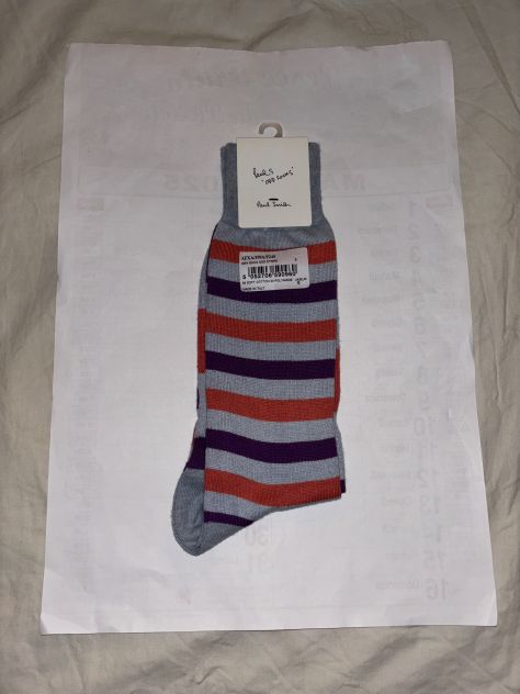 1 PAIO DI CALZE NUOVE FIRMATE ORIGINALI”PAUL SMITH”MADE IN ITALY IN COTONE,INTRO