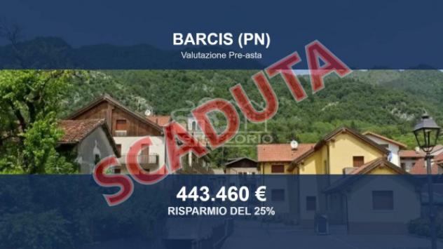Immobile in asta di 591 m² con più di 5 locali in vendita a Barcis