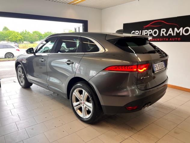 Jaguar E-Pace 2.0D 180 CV AWD - Foto 4