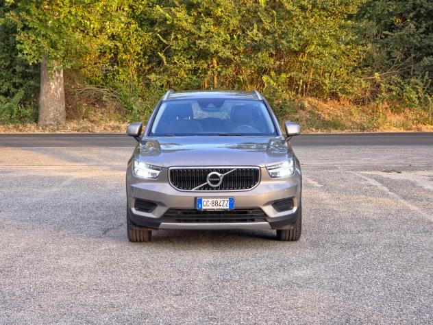 Volvo XC40 D3 Geartronic R-design CV-150 E6 Automatica NEO 2020 - Foto 2