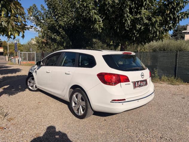 OPEL - Astra Station Wagon Sports Tourer 1.4 t. Cosmo Gpl Tech 140cv - Foto 3