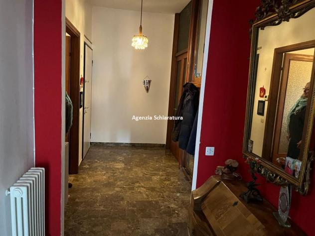 FANO CENTRO-MARE VENDESI AMPIO APPARTAMENTO SU PALAZZINA CONDOMINIALE POSTO AL QUARTO PIANO CON ASCENSORE - Foto 3