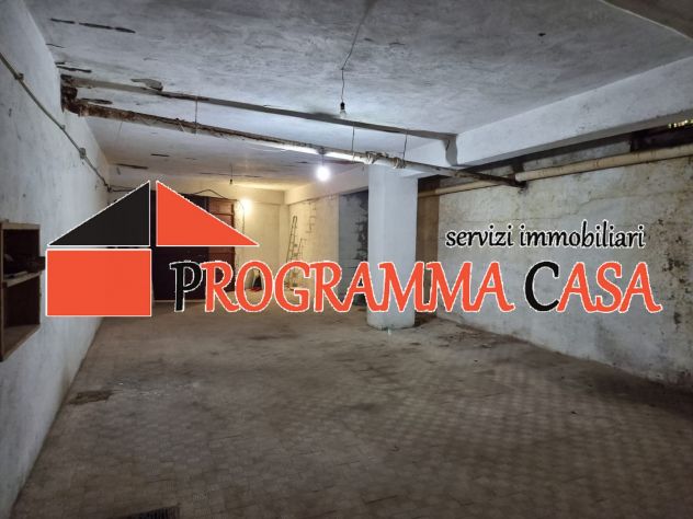 TORVAJANICA Box Triplo in vendita via pola 45 MQ PEDONALE - Foto 10