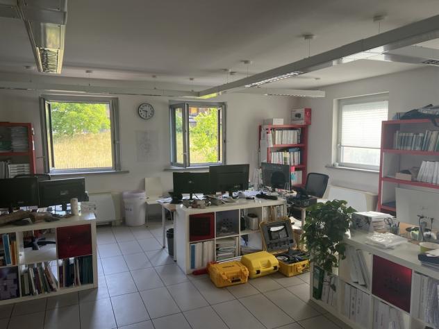 UFFICIO EVENTUALMENTE ARREDATO - Foto 4