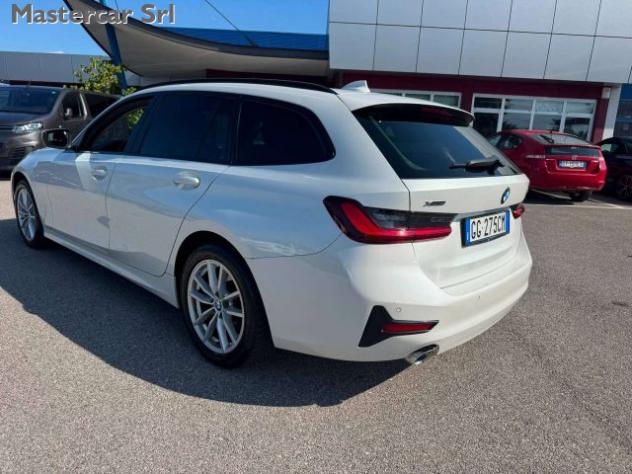BMW 320 Serie 3 Touring 320d Touring mhev 48V xdrive Busin rif. 23994962 - Foto 3