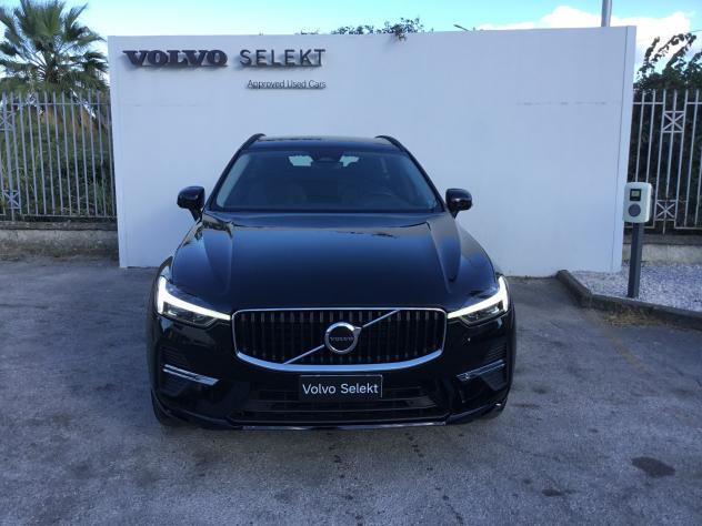 Volvo XC 60 XC60 B4 (d) automatico Core - Foto 5