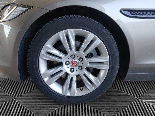 Jaguar XF 2.0D i4 240cv 4WD PORTFOLIO AUTO - Foto 10