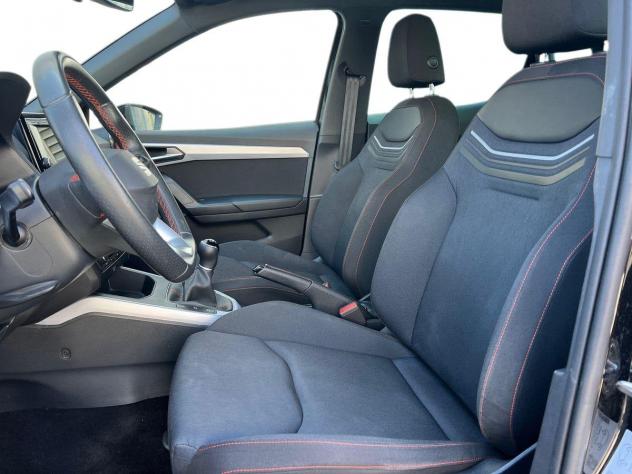 SEAT Arona 1.0 ecotsi FR 95cv - Foto 9
