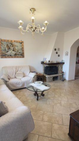 APPARTAMENTO RISTRUTTURATO SU DUE LIVELLI E VISTA MARE - Foto 9