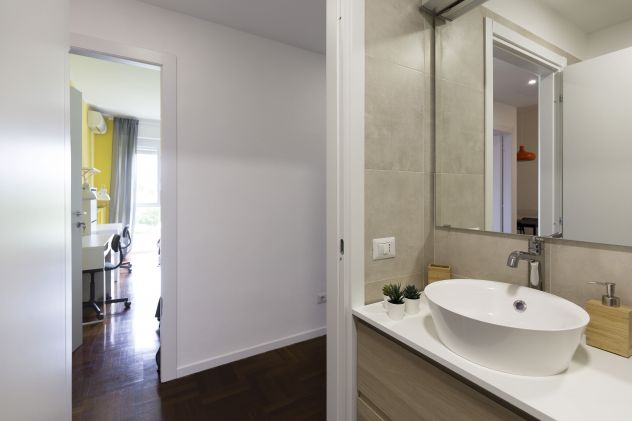 FAMAGOSTA – 1 POSTO LETTO IN DOPPIA/ 1 bed in double room convenient for IULM-NA - Foto 5