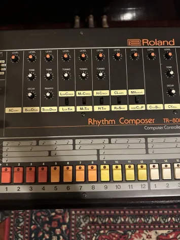 Roland tr-808 Drum Machine MENTA 240v - Foto 4