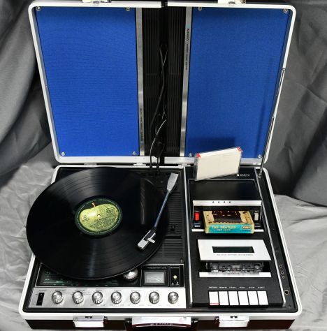 SANYO Music Center G2915NK
