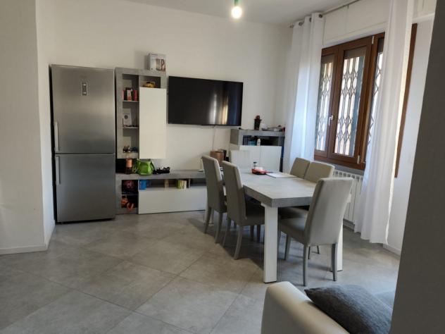 APPARTAMENTO di 3 vani e di 52 mq (FIRENZE) rif. A26/395 - Foto 2