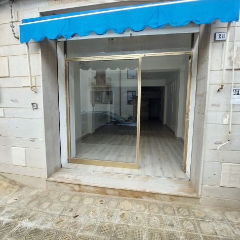 Locale commerciale in affitto a Partanna (TP)