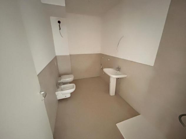 Appartamento di 132 m² con 4 locali e box auto in vendita a Verona - Foto 6