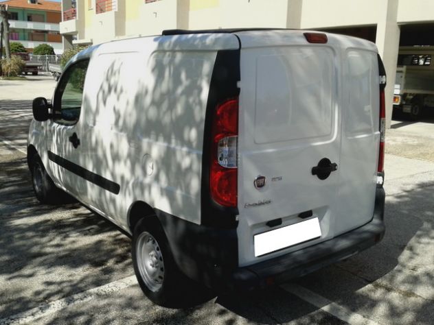 Fiat Doblo 1.6 16V Nat.Pow. PC-TN Lamierato - Foto 2