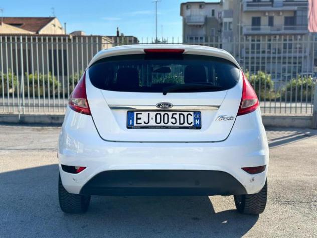 FORD Fiesta 1.6 TDCi 95 CV 5p. Titanium NUOVA! rif. 24199323 - Foto 5