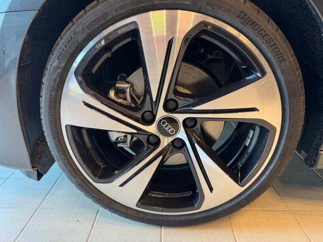 AUDI A3 4ª serie A3 SPB 35 TDI S tronic S line edition - Foto 8