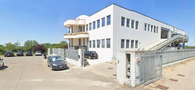 Capannone Industriale - Arezzo . Rif.: 33401
