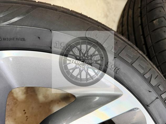 Cerchi 16 diamantati e pneumatici Opel Crossland - Foto 8