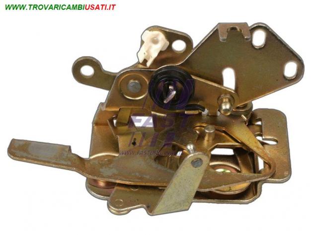 SERRATURA SPORTELLO IVECO DAILY 90 LATO DX FT95156