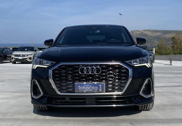 Audi Q3 SPB S line interno ed esterno 2.0 TDI 150CV S-Tronic 35 - Foto 2