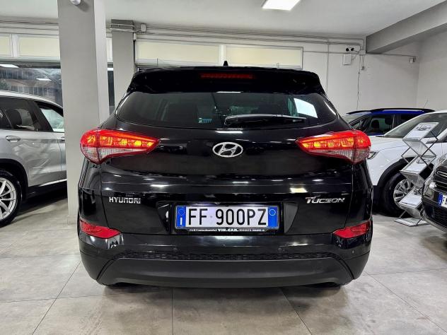 Hyundai Tucson 1.7 CRDi 141cv DCT XPossible 2016 - Foto 7