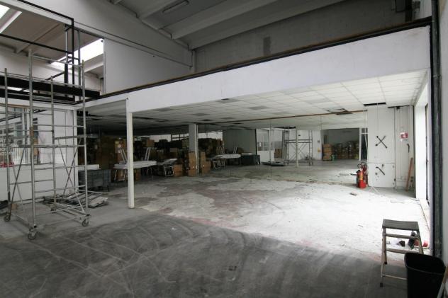 Capannone commerciale in vendita a Avenza - Carrara 800 mq Rif: 957341 - Foto 2