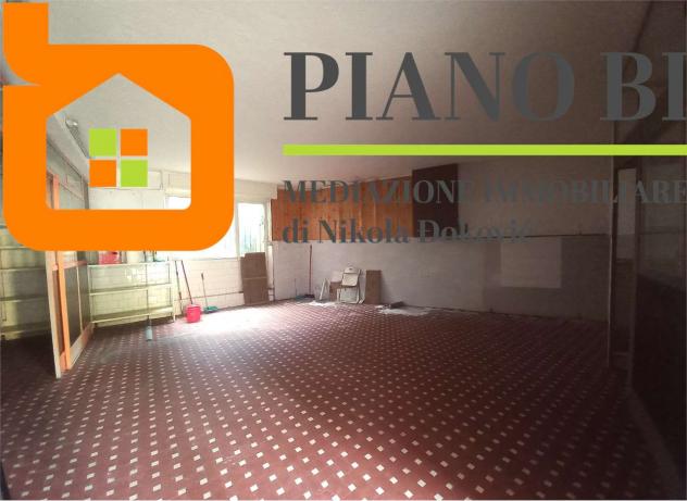 V000542 - AMPI LOCALI PER LABORATORIO/MAGAZZINO/GARAGE IN CENTRO CITTA' - Foto 5