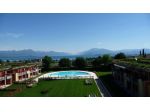 trilocale in residence con piscina