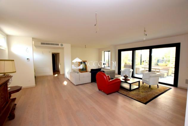 CASA INDIPENDENTE di 5 vani e di 518 mq (PADOVA) rif. DT108 - Foto 6