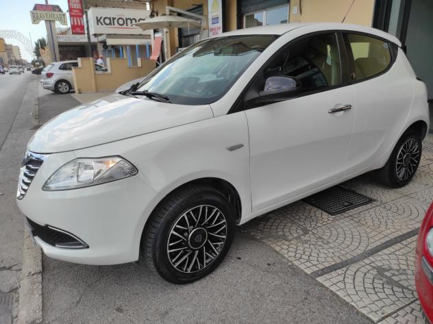 Lancia Ypsilon 2016 0.9 TwinAir Benzina metano LEGA SENSORI BLUETOOTH