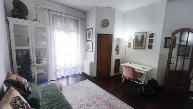 APPARTAMENTO di 1 vani e di 30 mq (FIRENZE) rif. AAJ418 - Foto 2