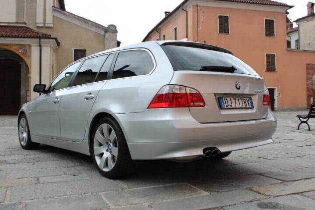 Bmw 530d Touring Futura DA AMATORE FULL OPTIONALS 8 GOMME SU CERCHI LEGA - Foto 10
