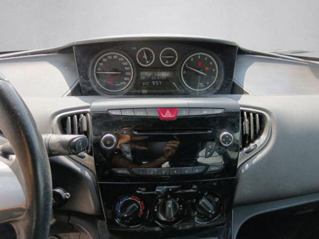 LANCIA Ypsilon 1.2 69 CV 5 porte Gold rif. 22328863 - Foto 6