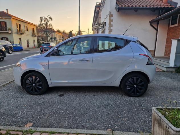 Lancia Ypsilon 1.2 70CV "64.100 km" Bluetooth, Sensori posteriori - Foto 7