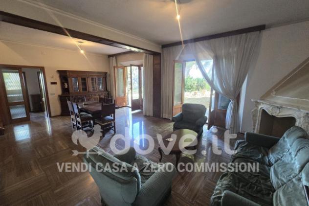 Villa di 300 m² con più di 5 locali e box auto in vendita a Montepulciano - Foto 11