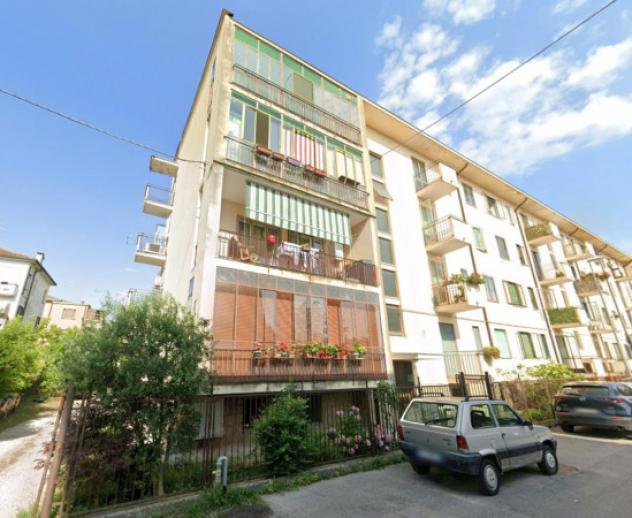 Immobile in asta di 84 m² in vendita a Rovigo