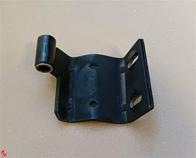 CERNIERA DX PORTELLONE CH26 28 30