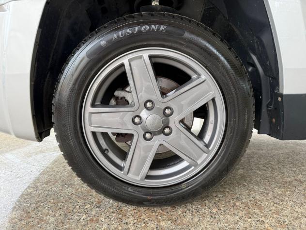 Jeep Patriot 2.0 TD 140cv 4X4 Limited - Foto 7