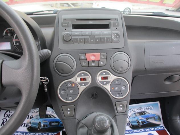 Fiat Panda 1.2 Emotion MOLTO BELLA - Foto 9