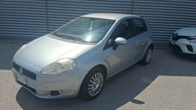 FIAT Grande Punto 1.2 5 porte Dynamic OK NEOPATENTATO rif. 23815788