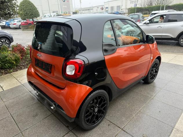 smart fortwo fortwo 70 1.0 twinamic Prime *PROMO AZZURRA* - Foto 4