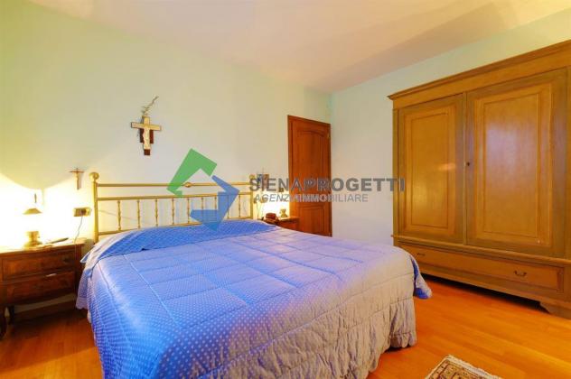 Villa indipendente con giardino, terrazzo e garage € 395.000 trattabili - Foto 15