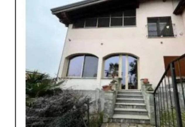 Immobile in asta di 357 m², box auto doppio in vendita a Gaggiano - Foto 2