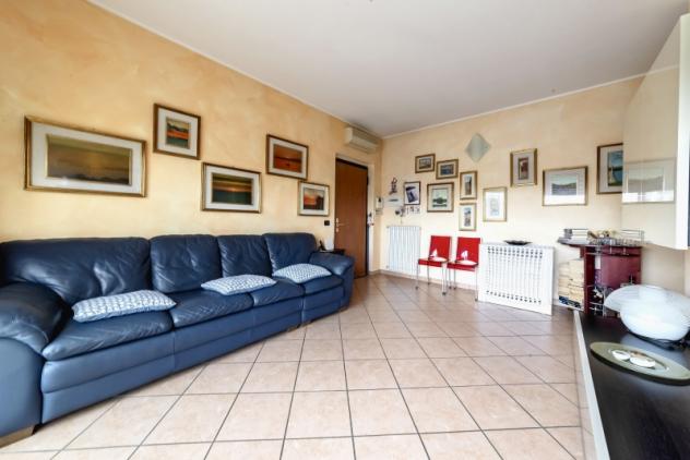 3 locali doppi servizi terrazzo - Foto 5