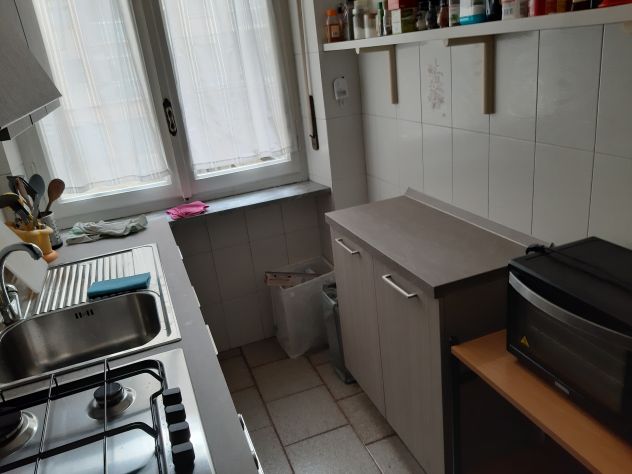 affittasi tre stanze appartamento - Foto 7
