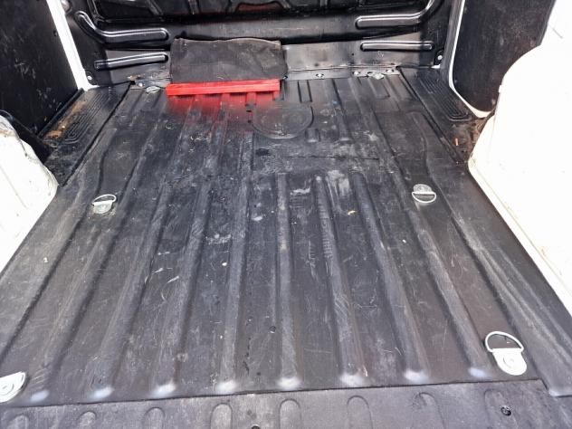 Fiat Fiorino 1.3 MJT 95CV Cargo SX 2022 - Foto 10