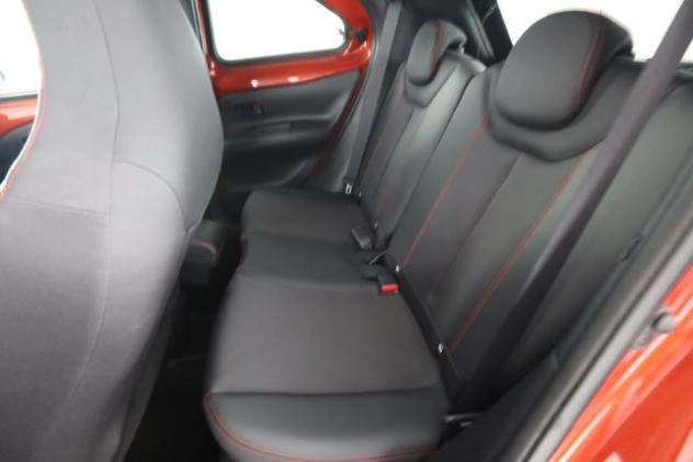 TOYOTA Aygo X Aygo X 1.0 VVT-i 72 CV 5 porte Lounge Air S-CVT rif. 23998834 - Foto 3